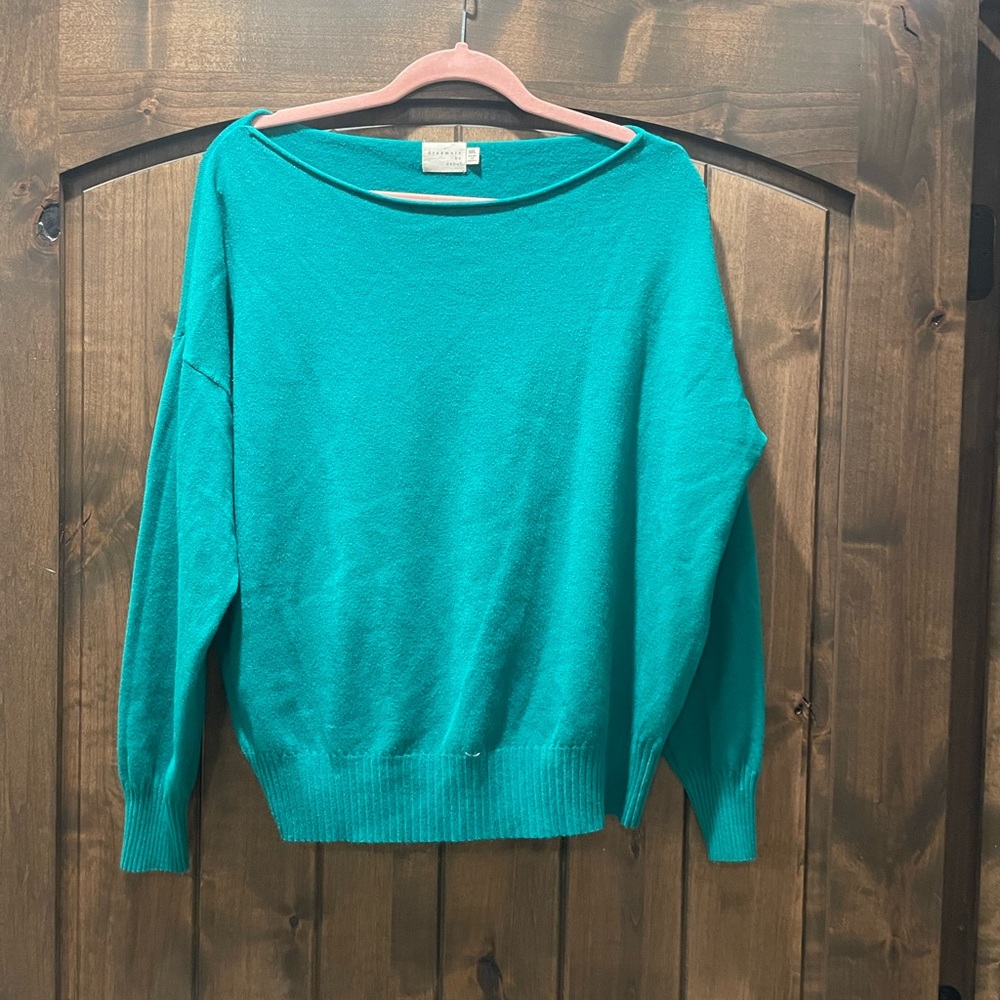 Boatneck sweater